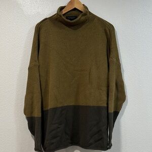 Tahari Two-Tone Olive Turtleneck Sweater